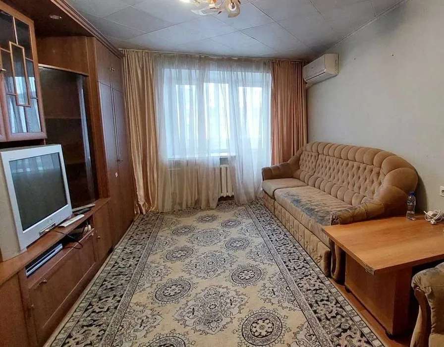 Аренда 3-комнатной квартиры 72 м², Милославская ул.