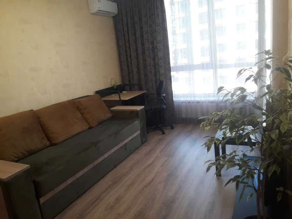 Продажа 1-комнатной квартиры 39 м², Александра Олеся ул.