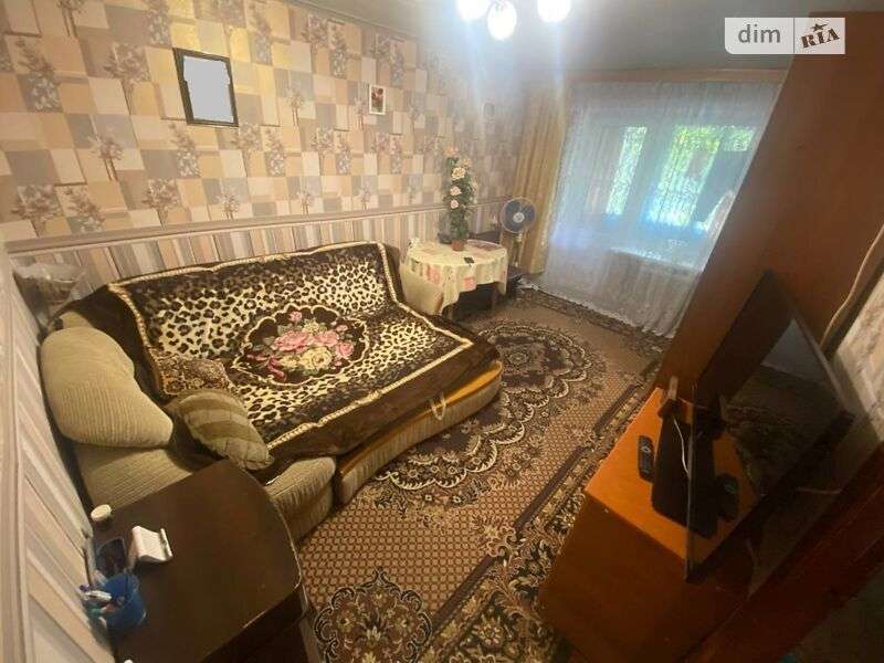 Продажа 3-комнатной квартиры 57 м², Привокзальная ул., 12