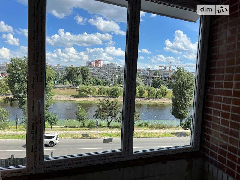 Продажа 2-комнатной квартиры 62 м², Энтузиастов ул.