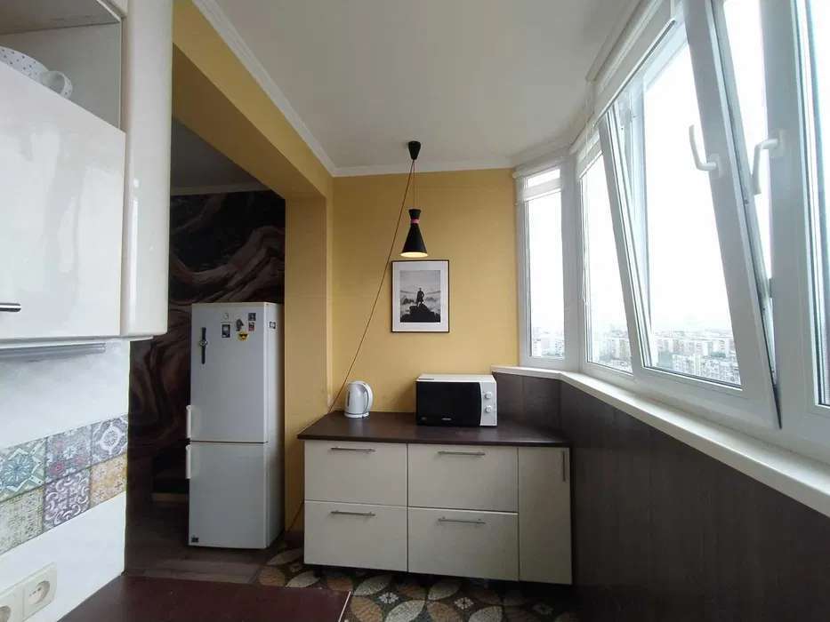 Продажа 1-комнатной квартиры 47 м², Булгакова ул., 13А