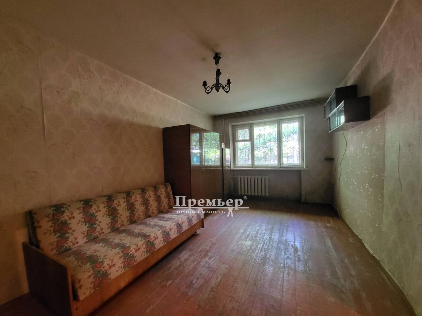 Продажа 1-комнатной квартиры 30 м², Варненская ул.