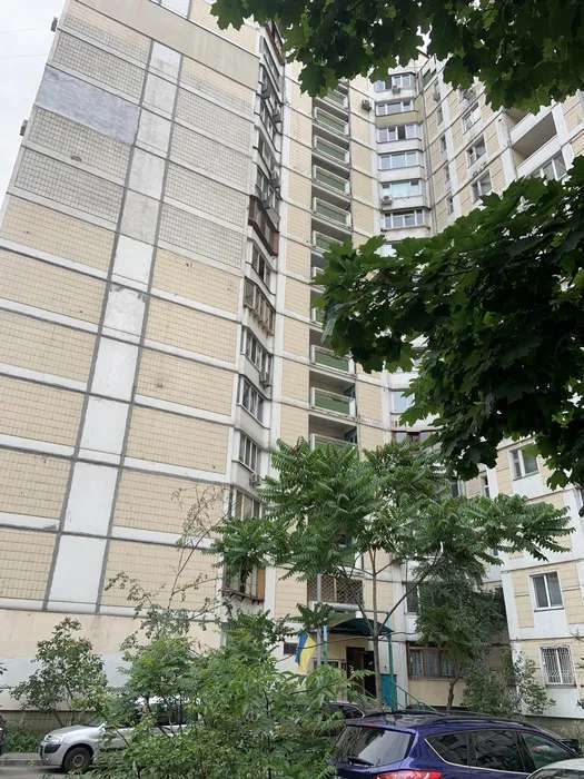 Аренда 2-комнатной квартиры 75 м², Вишняковская ул., 7Б