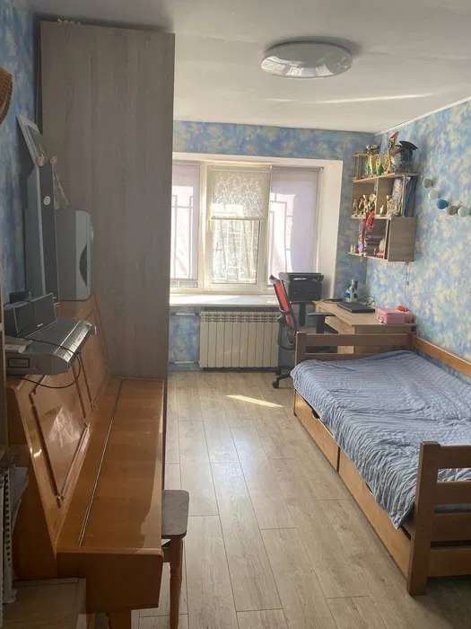 Продажа 3-комнатной квартиры 58 м², Вацлава Гавела бул., 31