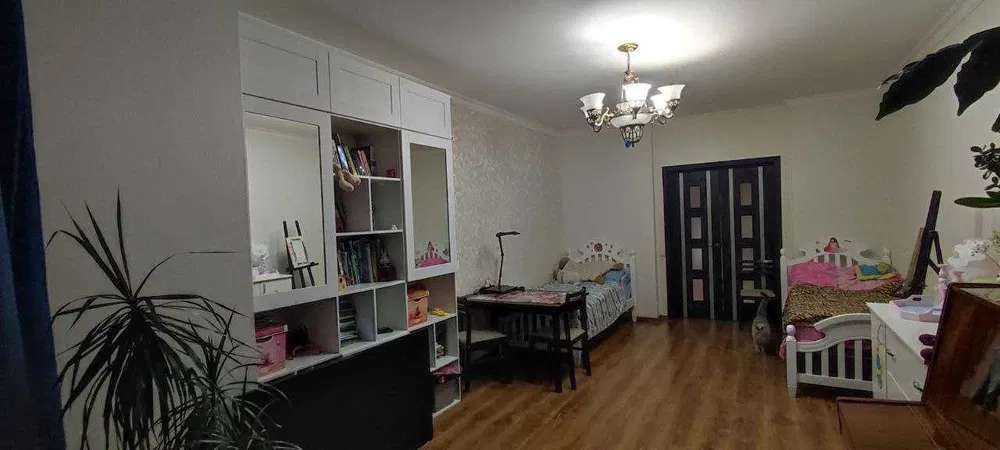 Продаж 3-кімнатної квартири 103 м², Градинська вул.
