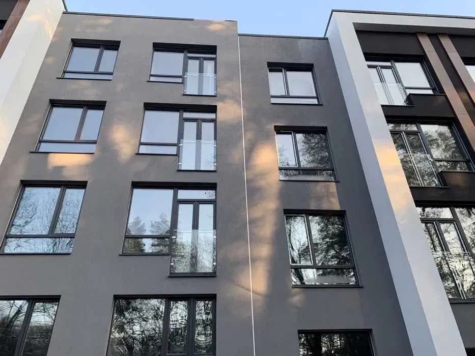 Продажа 1-комнатной квартиры 42 м², Днепроводская ул.