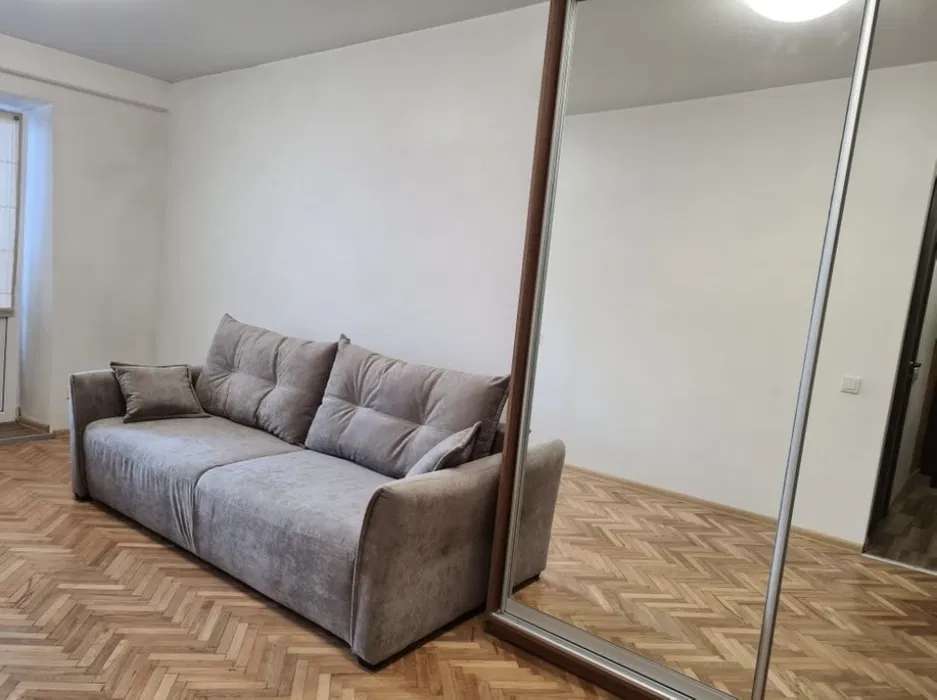Продажа 2-комнатной квартиры 39 м², Михаила Бойчука ул.