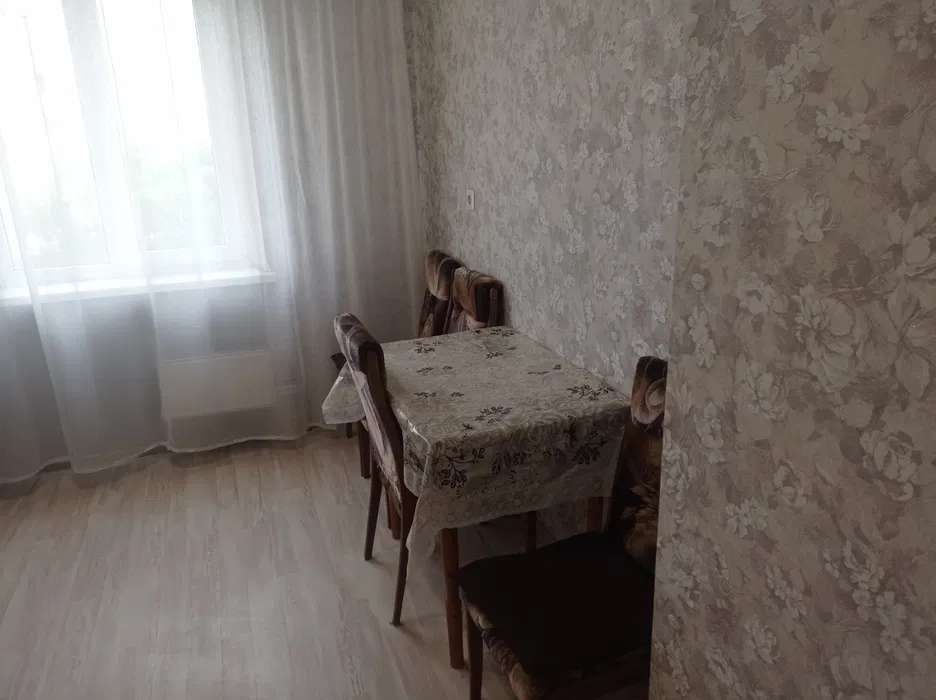 Аренда 3-комнатной квартиры 65 м², Николая Закревского ул.