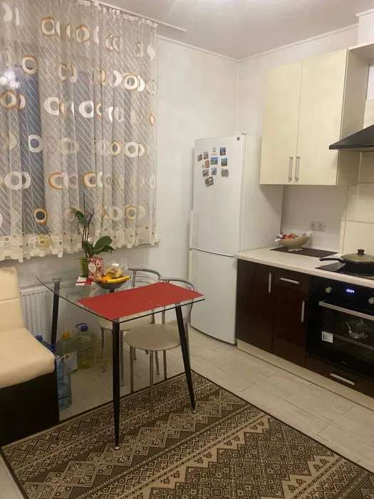 Продажа 1-комнатной квартиры 40 м², Семьи Стешенко ул.