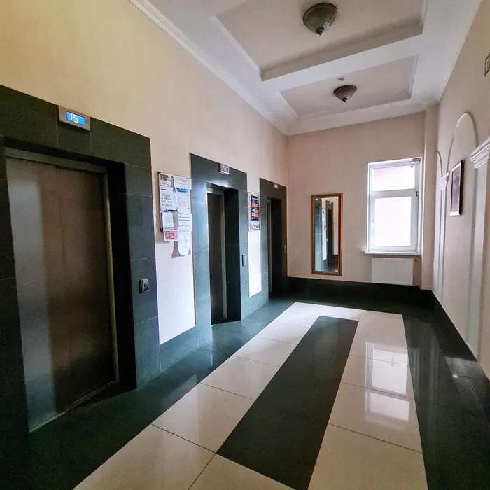 Продажа 3-комнатной квартиры 127 м², Никольско-Слободская ул., 1А