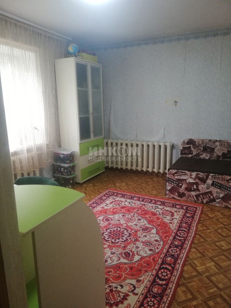Продажа 3-комнатной квартиры 70 м², Оборонная ул.