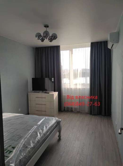 Аренда 1-комнатной квартиры 40 м², Ревуцкого ул.