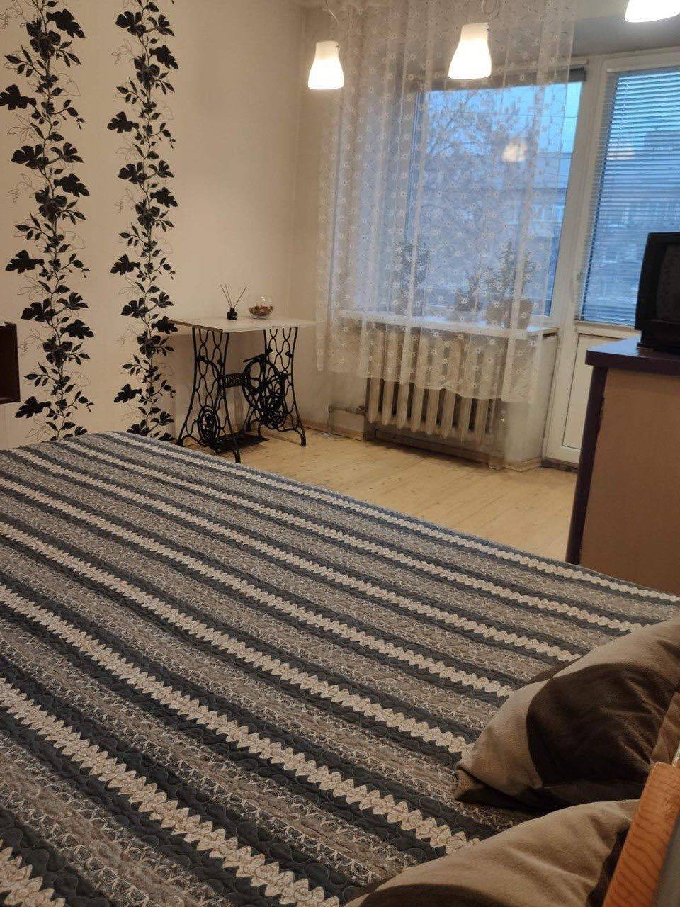Аренда 1-комнатной квартиры 40 м², Рабочая ул., 164