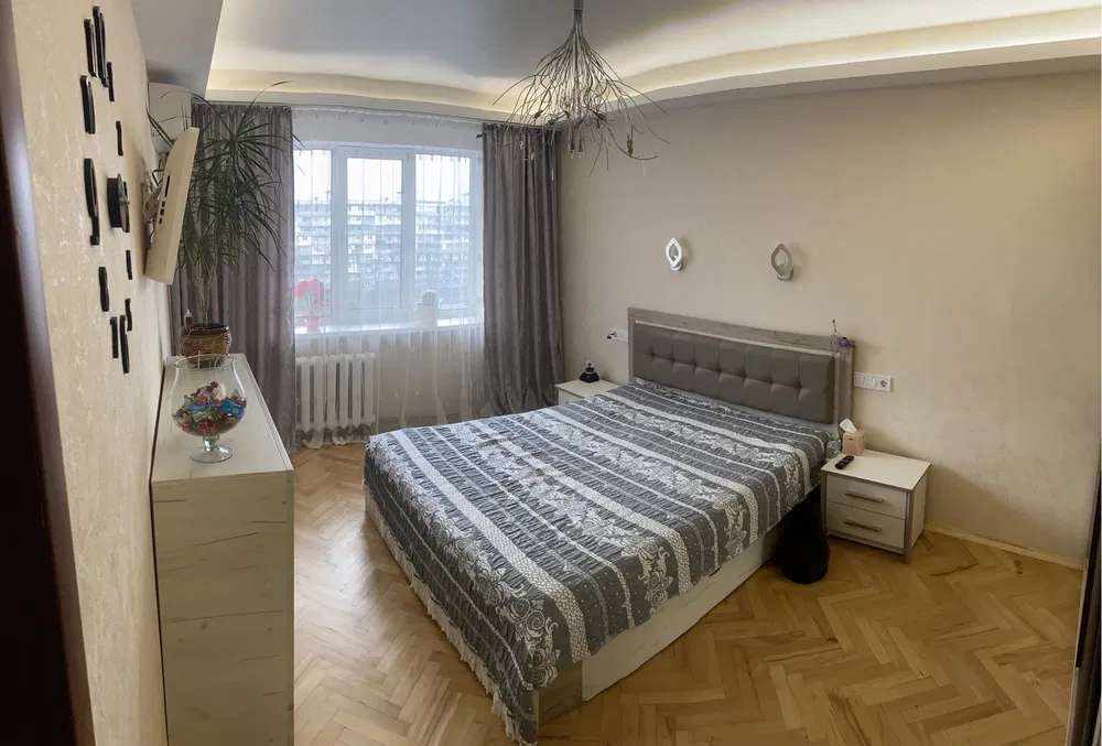 Продажа 1-комнатной квартиры 33 м², Академика Курчатова ул., 3А
