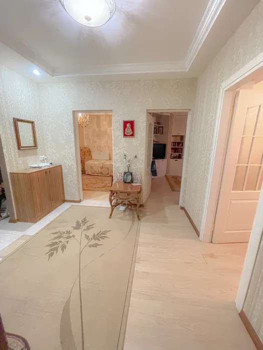 Продаж 3-кімнатної квартири 72 м², Левка Мацієвича вул., Лукьяненко ул.