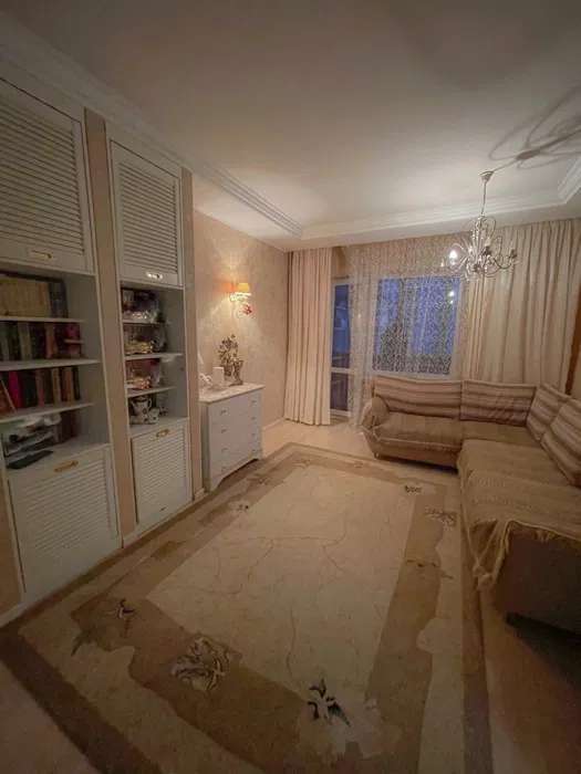 Продаж 3-кімнатної квартири 72 м², Левка Мацієвича вул., Лукьяненко ул.