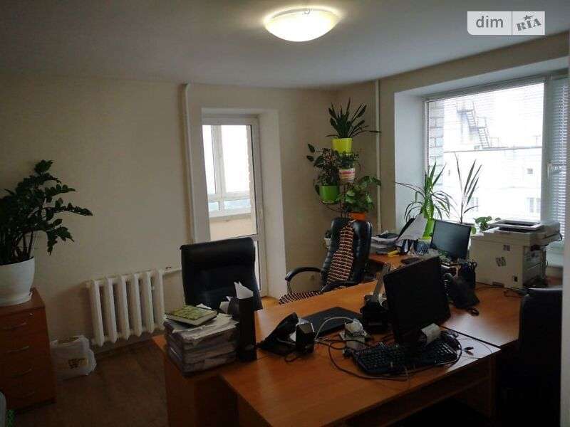 Продажа 3-комнатной квартиры 78 м², Святошинская ул., 3А