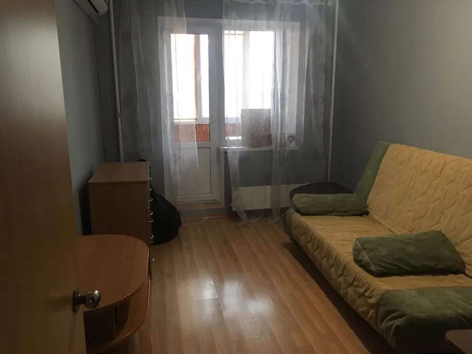 Аренда 4-комнатной квартиры 80 м², Николая Закревского ул., 31