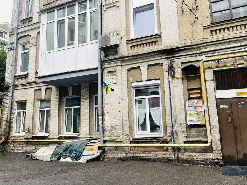 Продажа 2-комнатной квартиры 50 м², Межигорская ул., 32