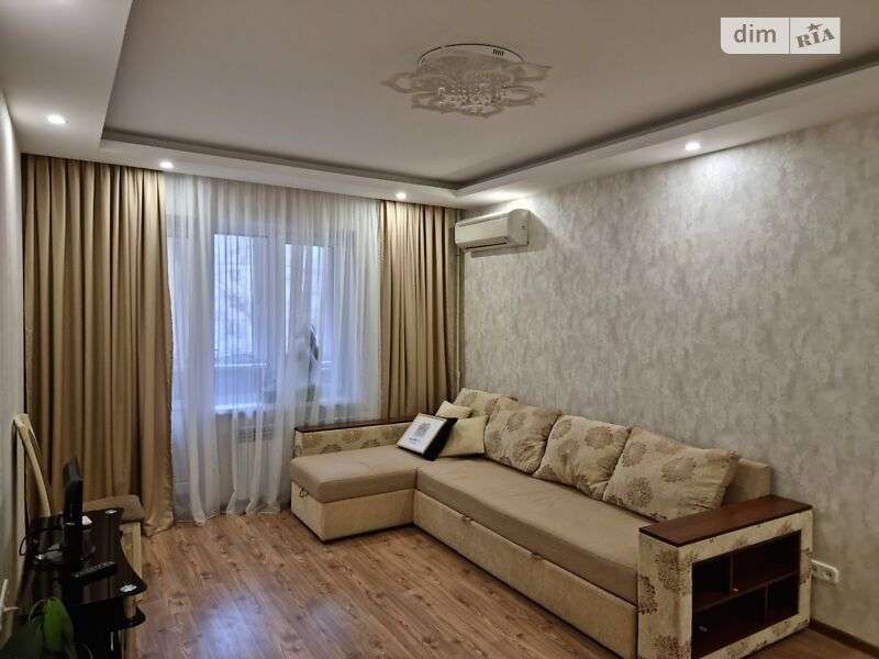 Продажа 3-комнатной квартиры 68 м², Героев Днепра ул., 36А