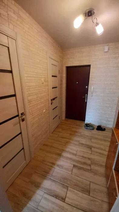 Аренда 1-комнатной квартиры 40 м², Ревуцкого ул.