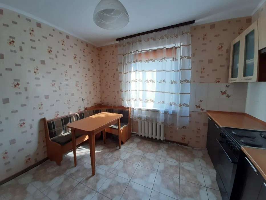 Продажа 2-комнатной квартиры 72 м², Николая Закревского ул., 97