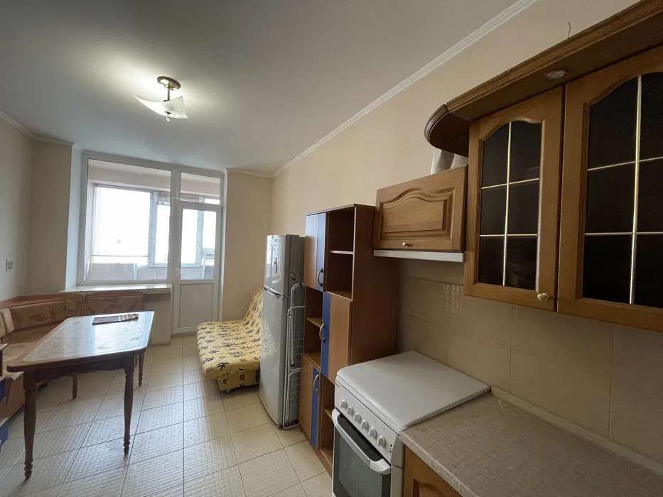Продажа 2-комнатной квартиры 82 м², Днепровская наб., 26Б