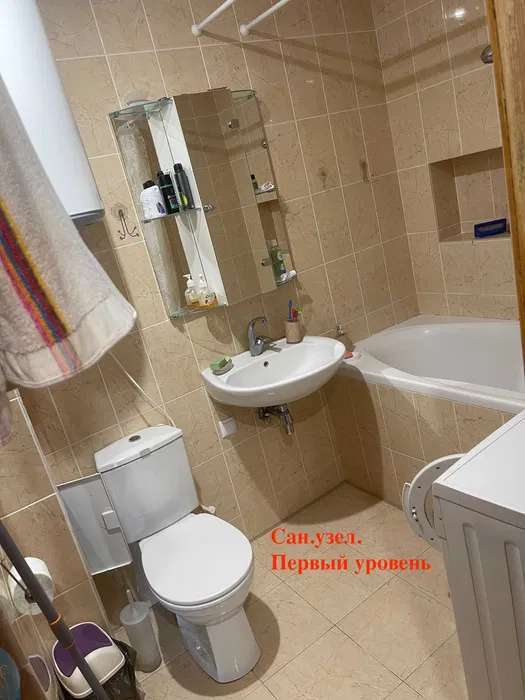 Продажа 3-комнатной квартиры 104 м², Михаила Котельникова ул., 37