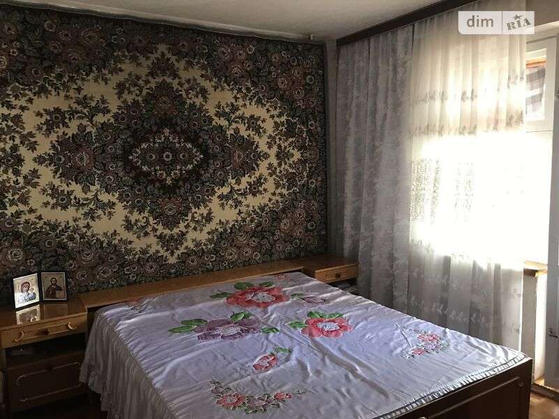 Продажа 4-комнатной квартиры 100 м², Чернобыльская ул.