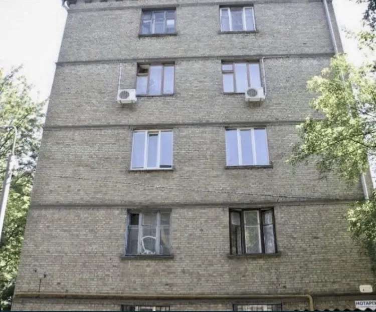 Аренда 3-комнатной квартиры 55 м², Марка Безручко ул.