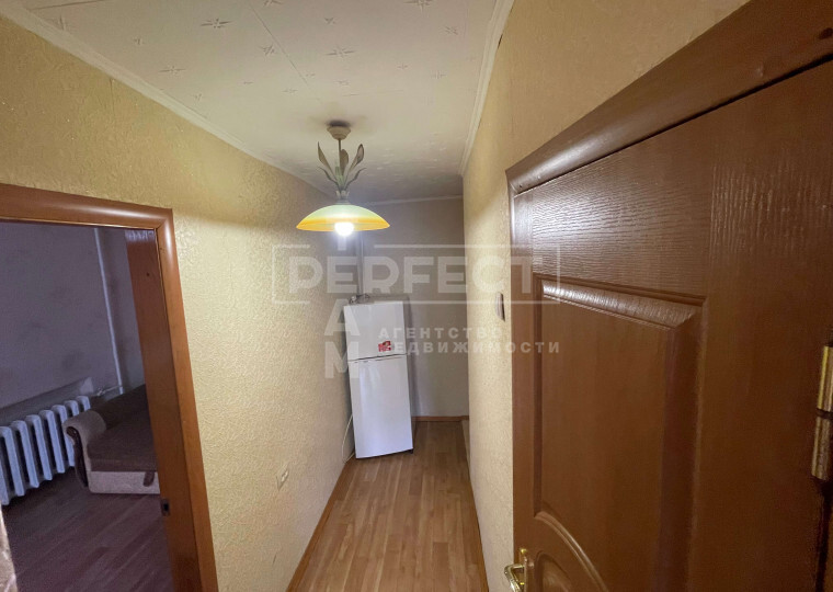 Продажа 1-комнатной квартиры 30 м², Степана Руданского ул., 1Б