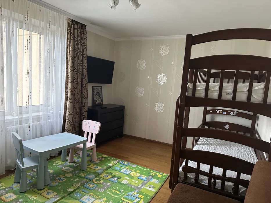 Аренда 3-комнатной квартиры 76 м², Дарницкий бул., 10А