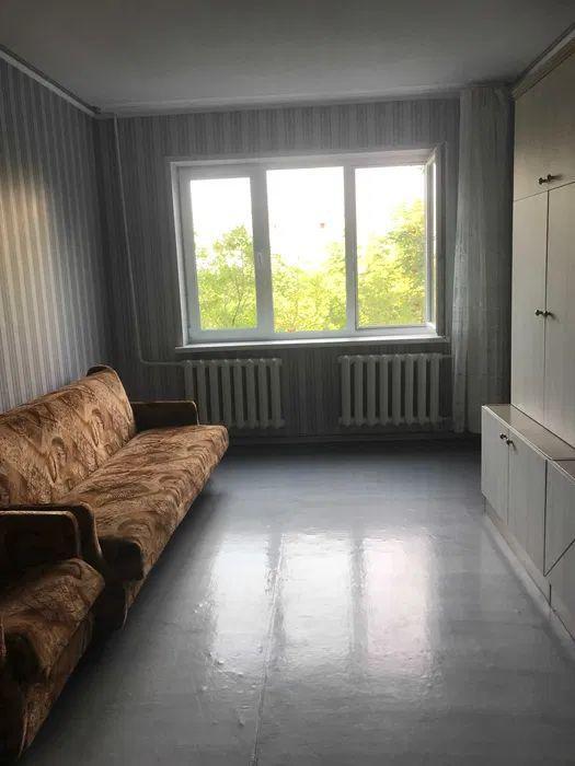 Продажа 3-комнатной квартиры 63 м², Героев Сталинграда ул.