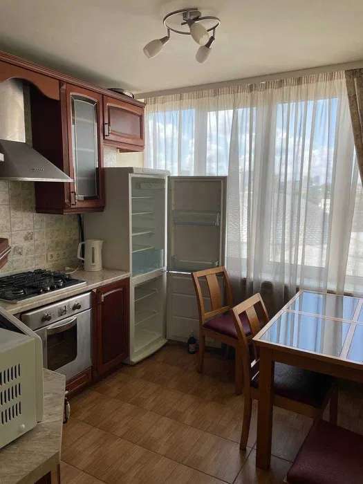 Аренда 2-комнатной квартиры 68 м², Дмитриевская ул.
