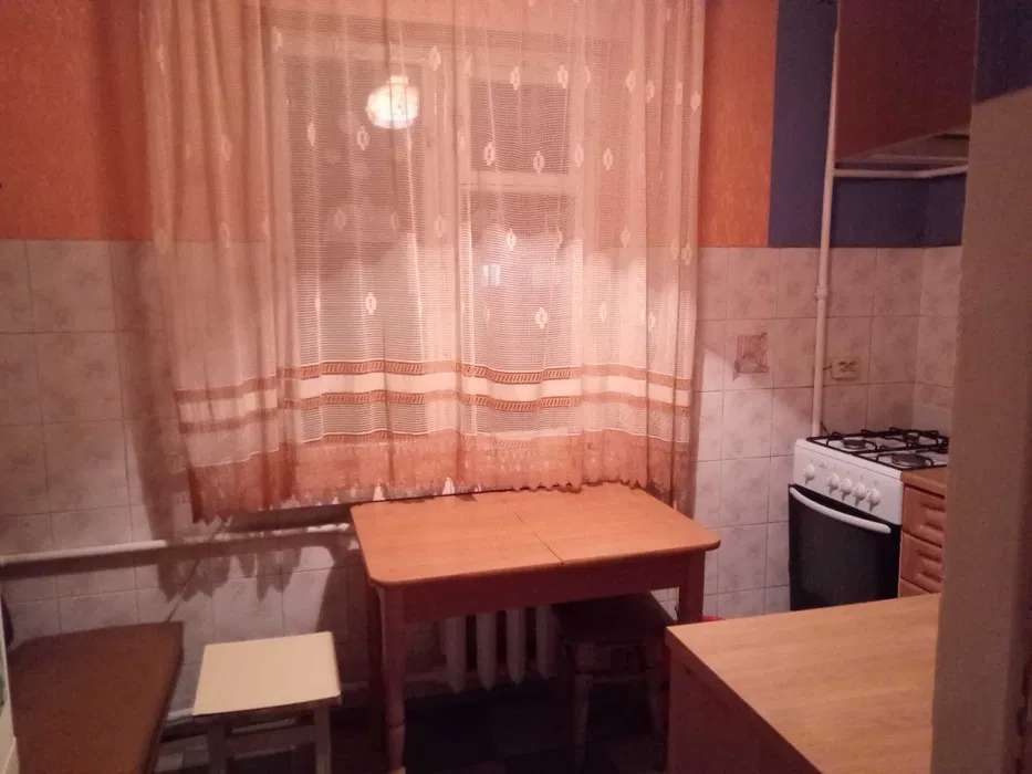 Аренда 2-комнатной квартиры 45 м², Остафия Дашкевича ул.