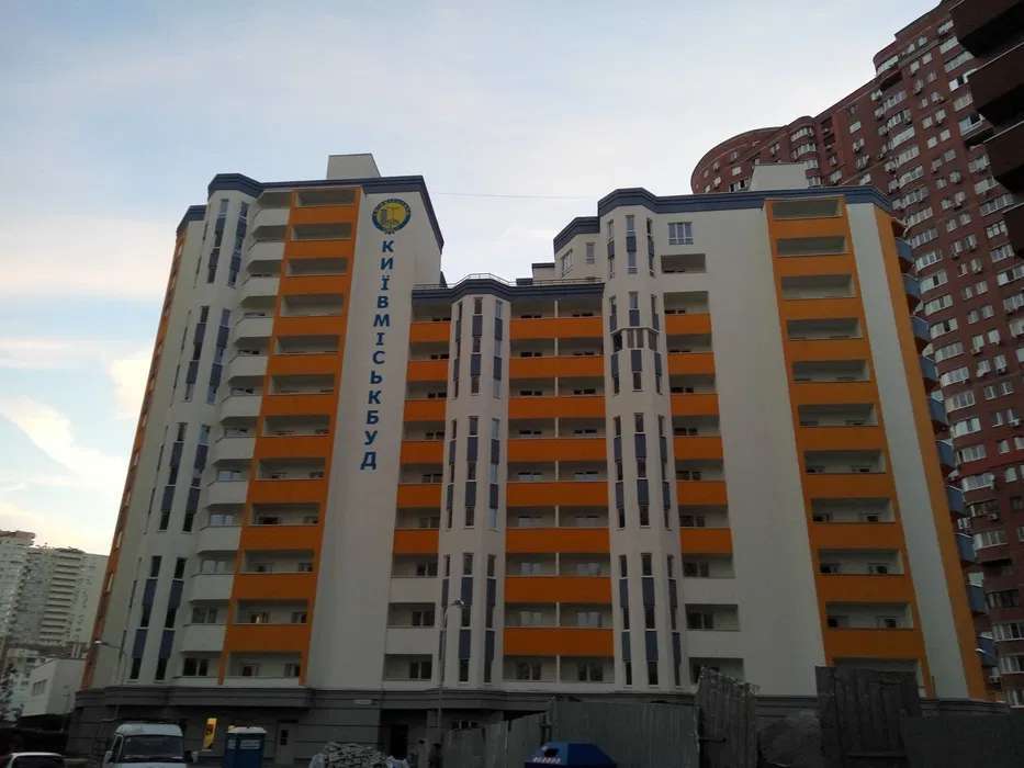Аренда 1-комнатной квартиры 50 м², Драгоманова ул., 38А