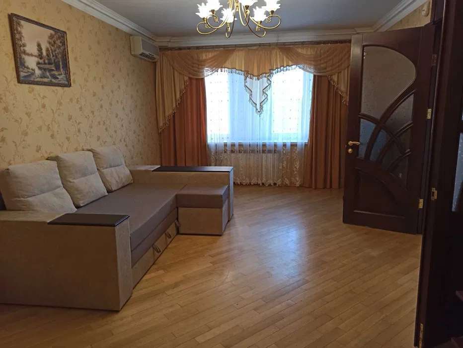Аренда 2-комнатной квартиры 82 м², Николая Голего ул., 5