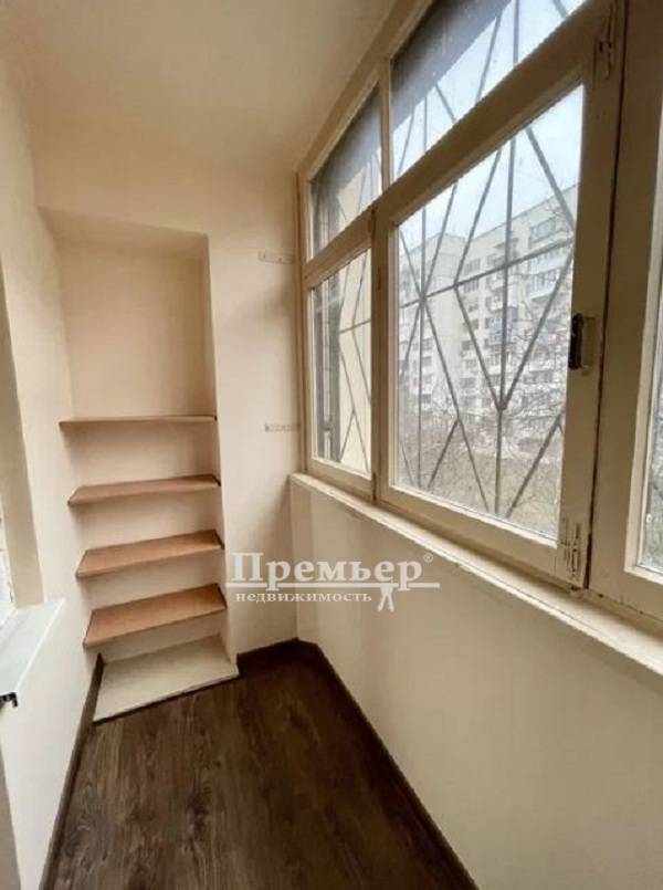 Продаж 3-кімнатної квартири 63 м², Невского Александра вул.