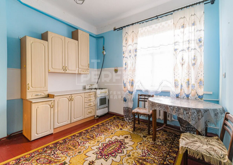 Продажа 2-комнатной квартиры 65 м², Волховская ул., 4