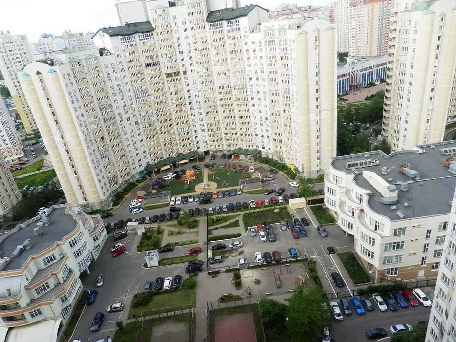 Аренда 3-комнатной квартиры 105 м², Днепровская наб., 23