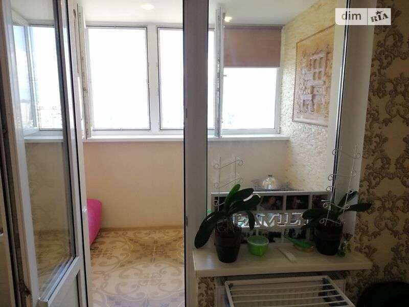 Продажа 2-комнатной квартиры 70 м², Николая Закревского ул.