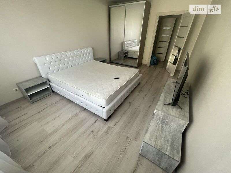 Продажа 2-комнатной квартиры 70 м², Михаила Донца ул., 2Б