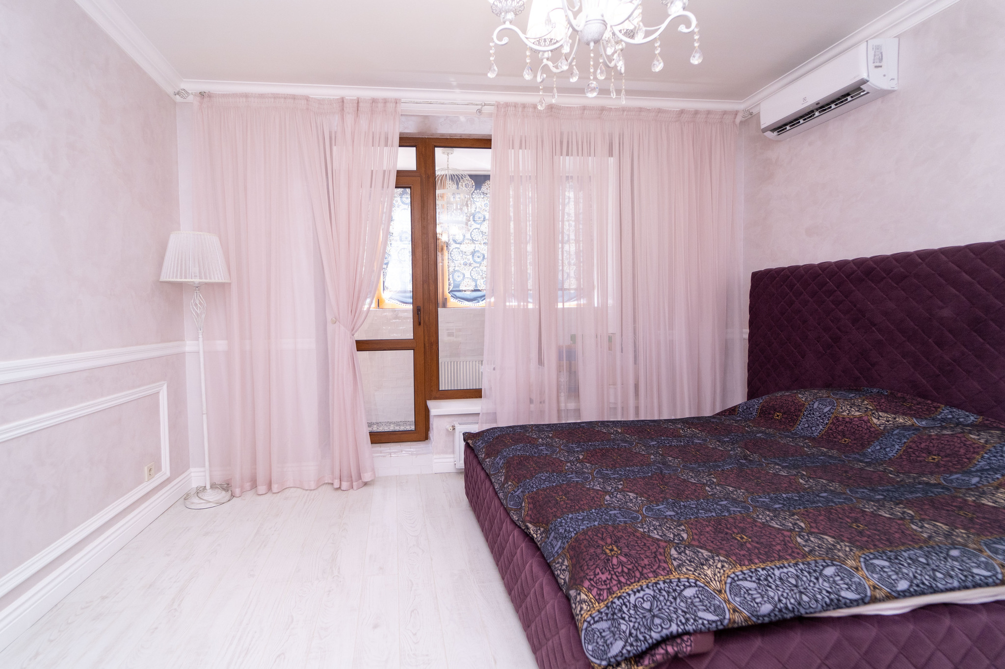Продаж 4-кімнатної квартири 220 м², Маршала Говорова вул., 10Г