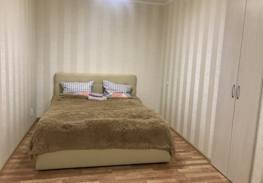 Оренда 1-кімнатної квартири 44 м², Героїв Майдану вул.