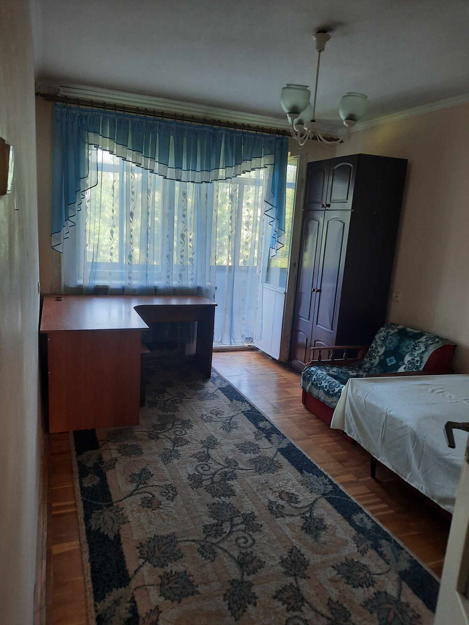 Оренда 2-кімнатної квартири 48 м², Євгенія Патона вул.