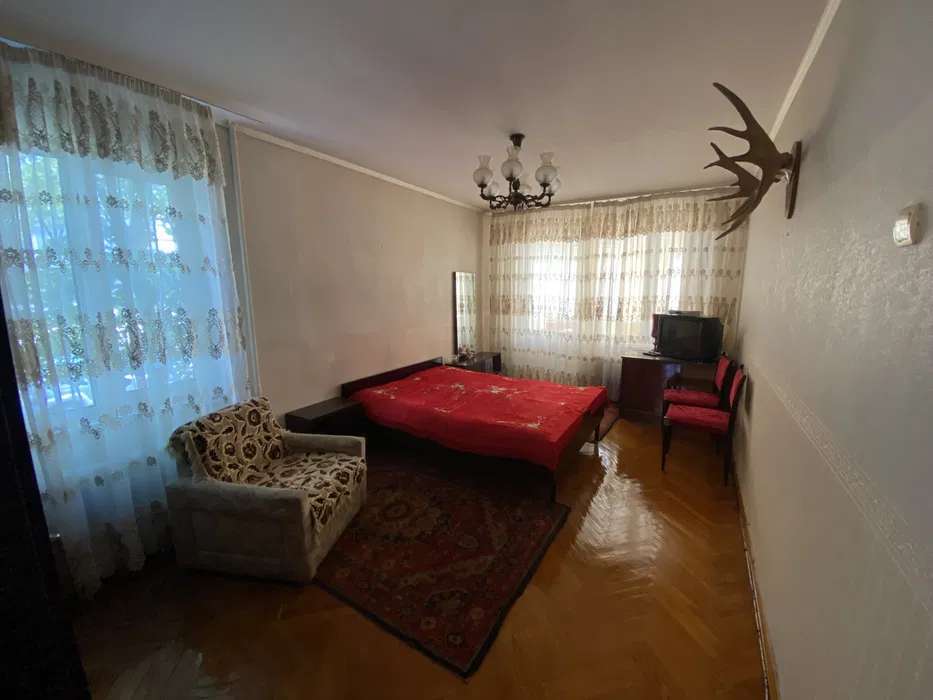 Аренда 3-комнатной квартиры 69 м², Андрея Малышко ул.