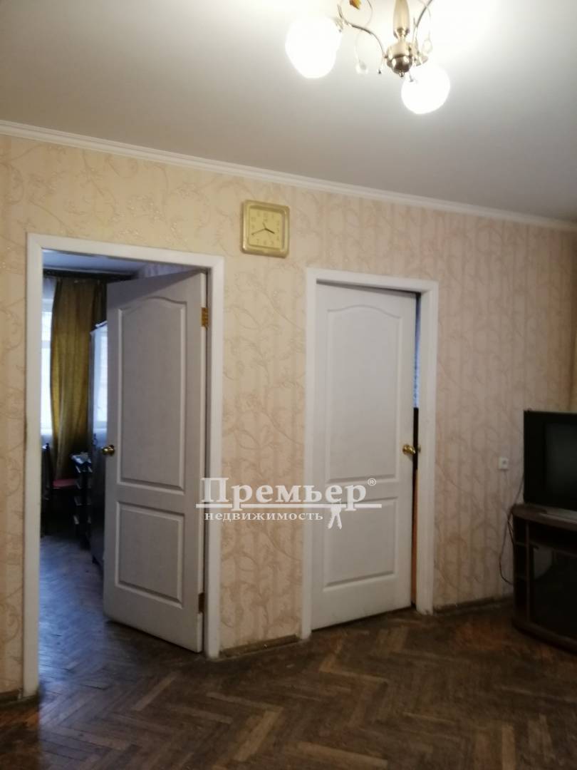 Продажа 4-комнатной квартиры 62 м², Добровольского просп.