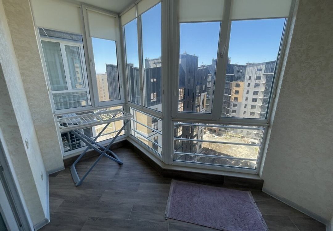 Продажа 3-комнатной квартиры 98 м², Кармелюка ул.