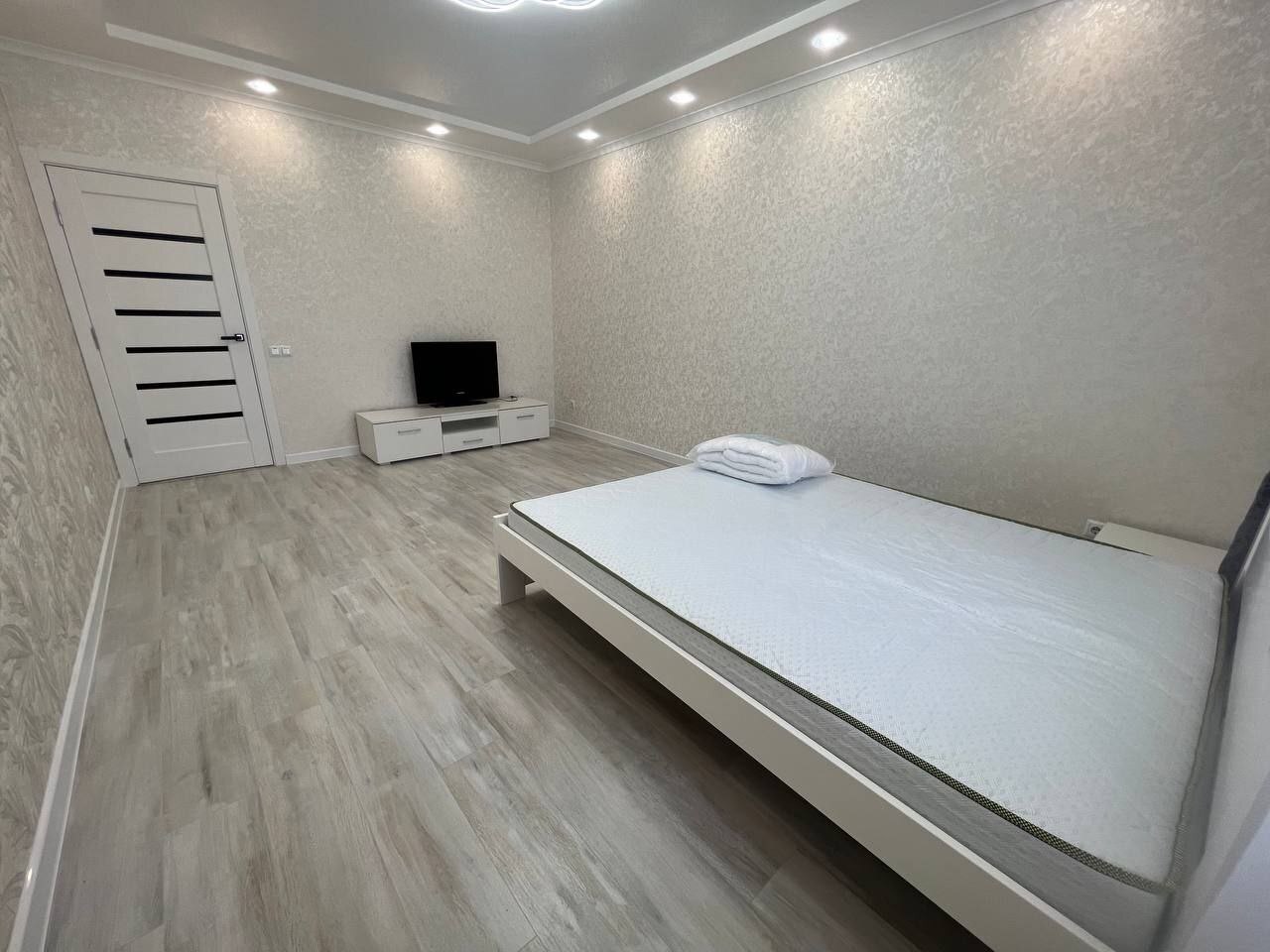 Аренда 1-комнатной квартиры 54 м², Староконстантиновское шоссе