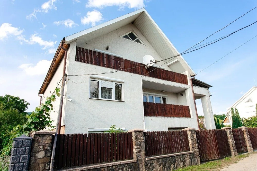 Продажа дома 240 м², вул.Ольги Кобилянської